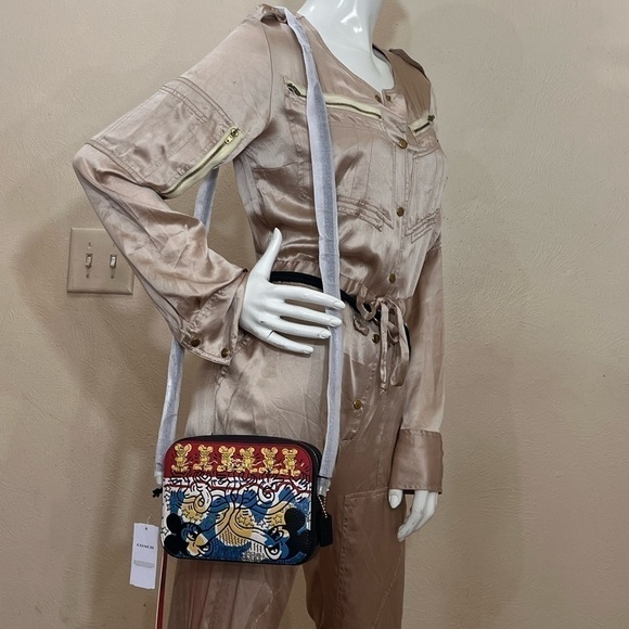 COACH X KEITH HARING DISNEY MICKEY MOUSE Crossbody Bag. Limited collectible edit - Picture 2 of 11